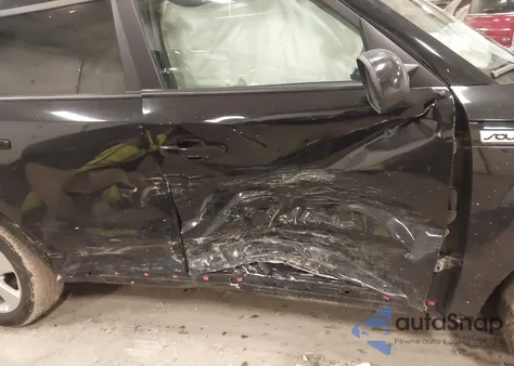 2019 Kia Soul z USA, uszkodzony, nr VIN KNDJN2A23K7690435